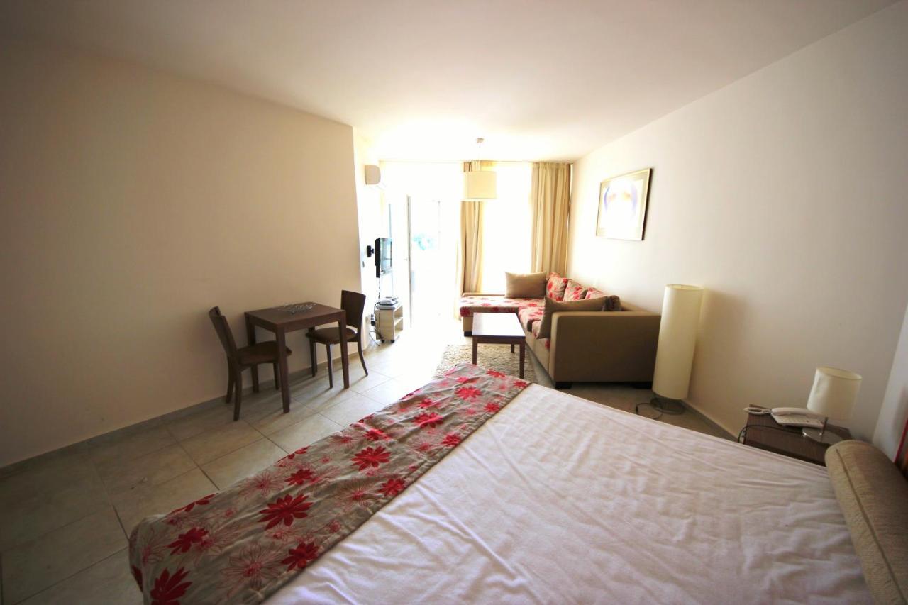 Menada Sozopol Apartments Oda fotoğraf